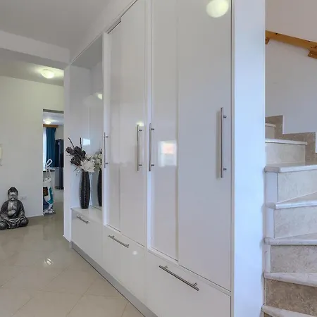 Holiday home Krase