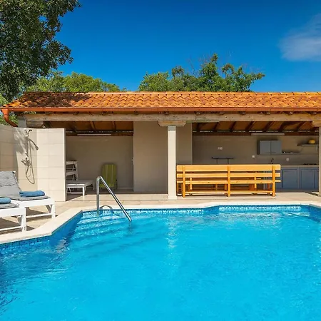 Krase Holiday home